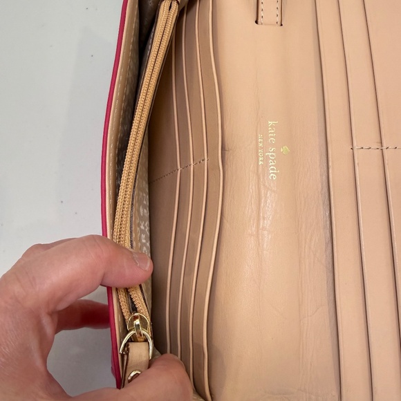 Kate Spade Wallet Bright Rose - Picture 6 of 13